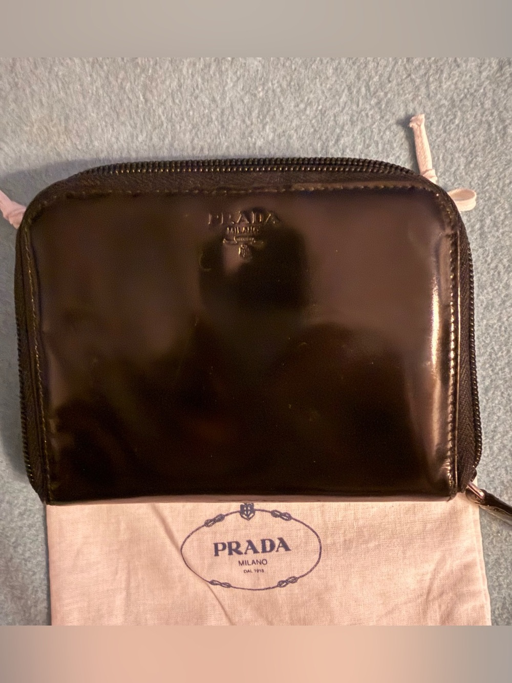 Authentic PRADA Vintage  black Spazzolato leather zip-around continental wallet